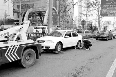 上海交警違停處理新舉措 先拖移后通知，提升執法效率與道路暢通