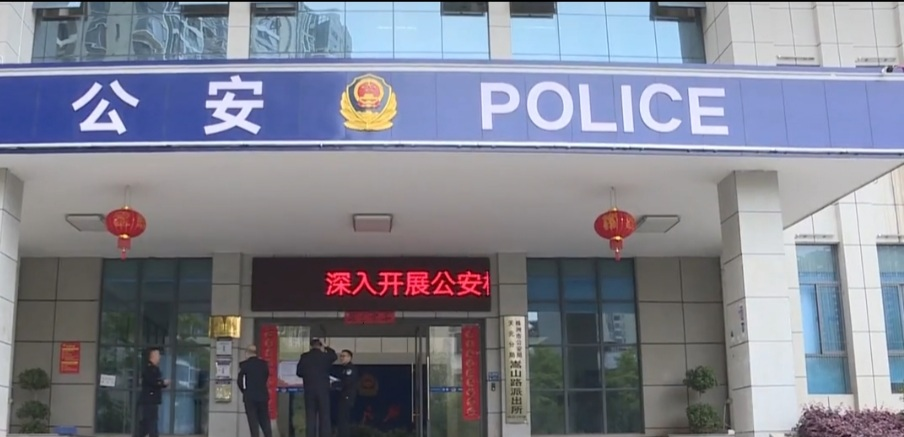 拖車司機拖走“僵尸車”卻被判刑 是車主后臺硬，還是拖車管理漏洞？
